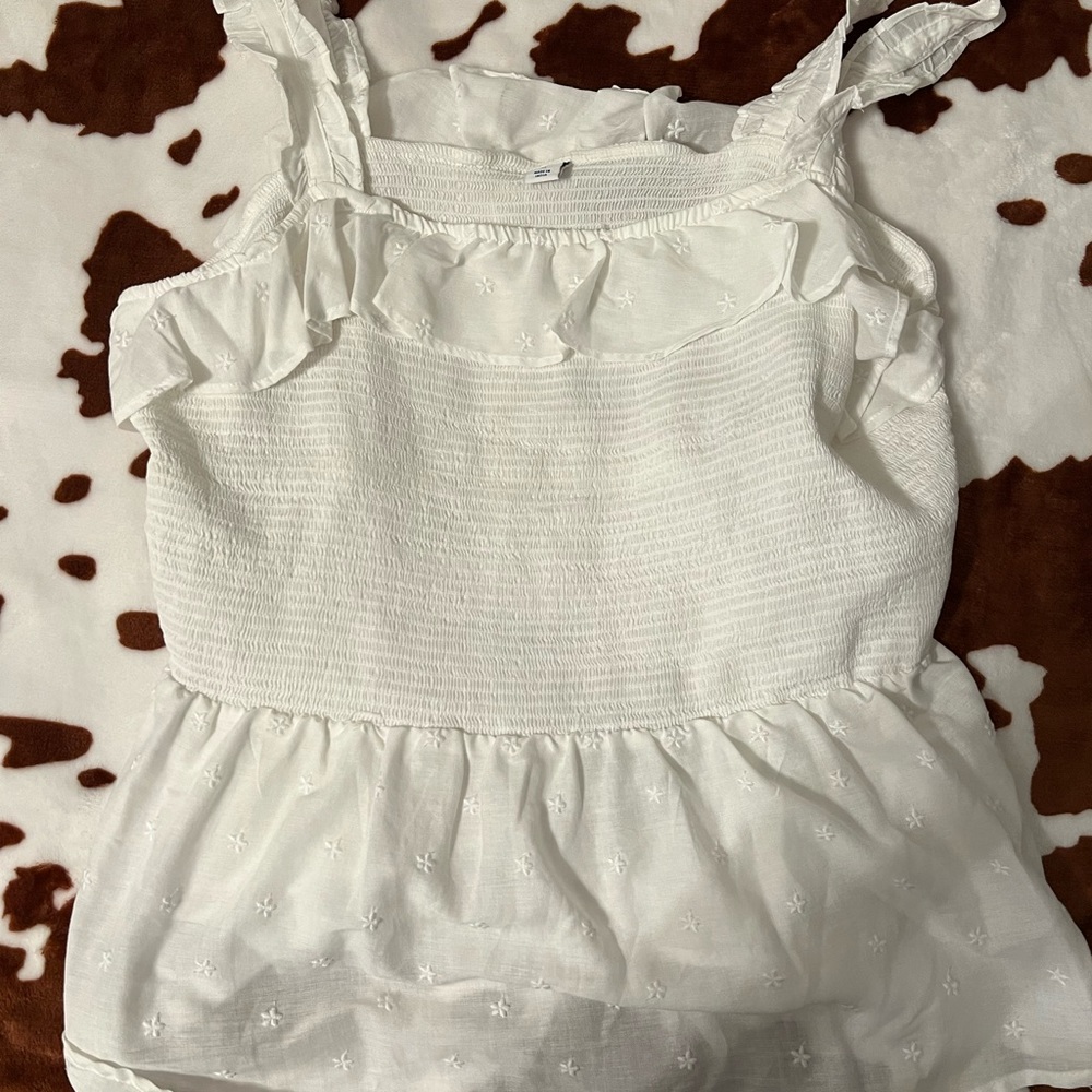 white tank